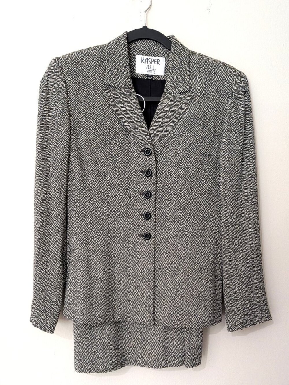 NEW Kasper A.S.L. Petite Black & Ivory Herringbone Skirt Suit – Size 4P